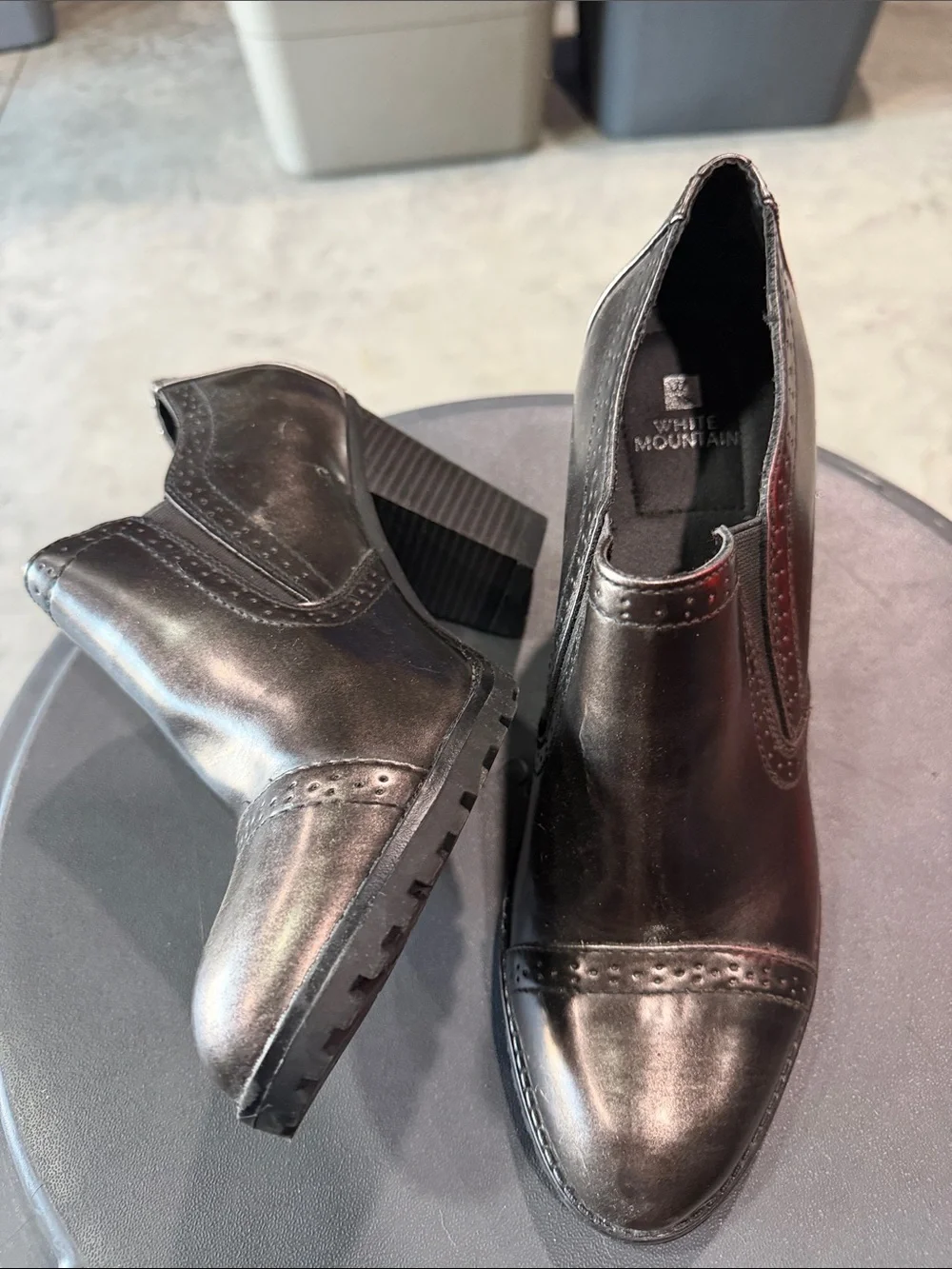 White Mountain Black Leather Ankle Booties with Stacked Heel